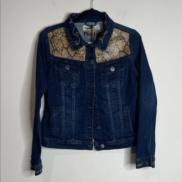 Lola Jeans | Women’s Dark Wash Western Snake Skin Print Details Size Small NWT - Picture 2 of 6